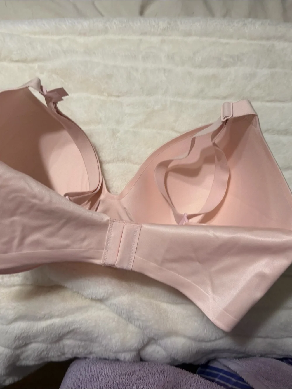 Victorias Secret smooth molded